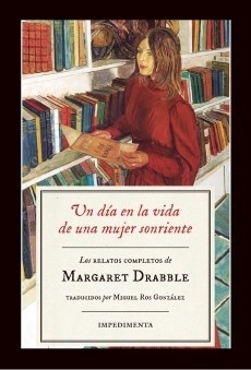 Un día en la vida de una mujer sonriente