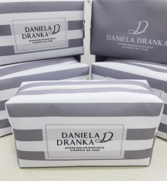 Necessaire Personalizada com Logo - Atelie Patily