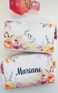 Necessaire Personalizada para Madrinhas de Casamento na internet