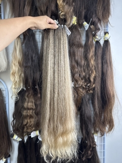 MEGA HAIR FITA ADESIVA LOIRO NATURAL 68cm 169gramas
