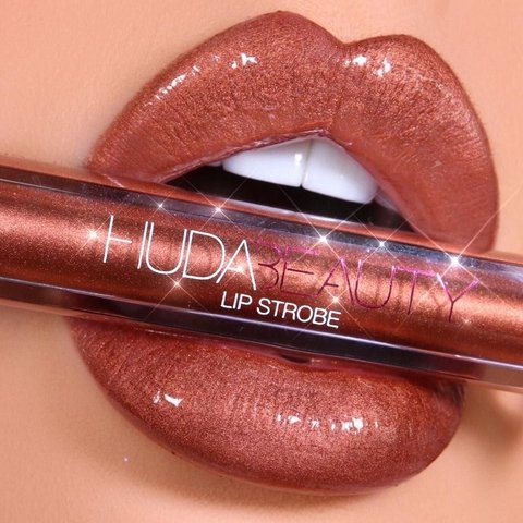 Huda Beauty - Foxy Lip Strobe Gloss
