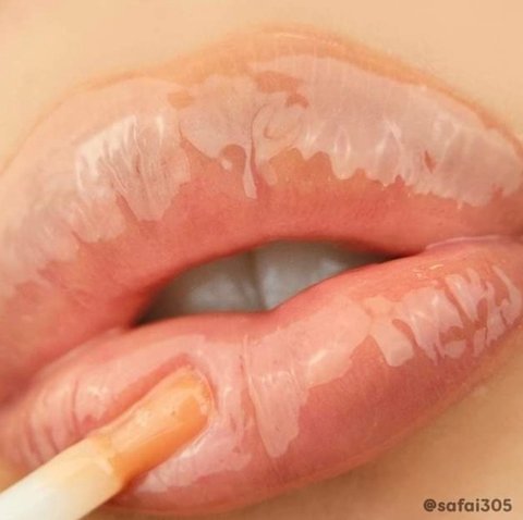 Colourpop - Molokini Ultra Glossy Lipstick