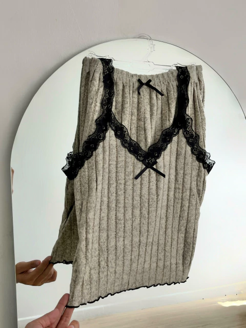 Pijama Plush c/puntilla - comprar online