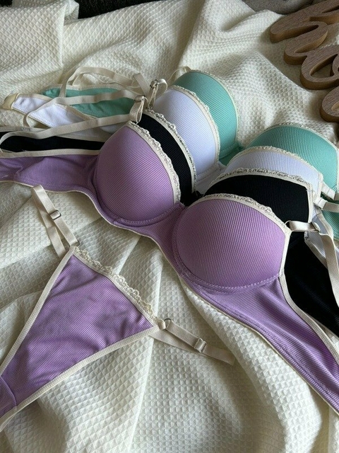 Conjunto armado pastel puntilla