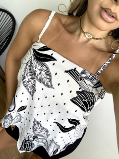 Blusa Lenço na internet