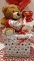 Imagen de Combo Baldomero · Caja 16 con Peluche, Taza y Globo con Helio