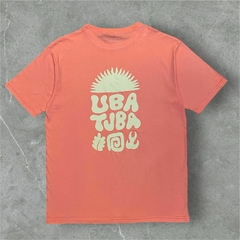 REMERA ELEMENTOS CORAL en internet