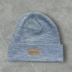 GORRO LANA UBT GRIS MELANGE CLARO - comprar online
