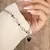 collares love dinamit en internet