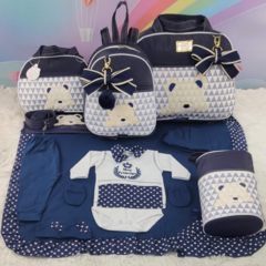 KIT BOLSA MATERNIDADE 5 PEÇAS URSO CHEVRON MARINHO + SAÍDA MATERNIDADE MENINO na internet