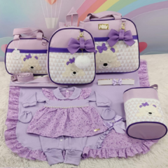 KIT BOLSA MATERNIDADE 5 PEÇAS URSO CHEVRON LILÁS + SAÍDA MATERNIDADE MENINA