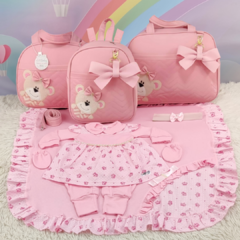 KIT BOLSA MATERNIDADE 3 PEÇAS URSO ROSA + SAIDA MATERNIDADE MENINA na internet