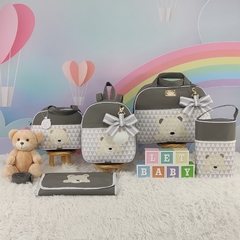 KIT BOLSA MATERNIDADE 5 PEÇAS URSO CHEVRON CINZA
