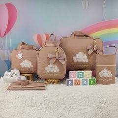 KIT BOLSA MATERNIDADE 5 PEÇAS NUVEM NUDE MENINA