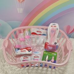 KIT CESTO MULTIUSO COM ENXOVAL MENINA
