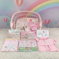 KIT CESTO MULTIUSO + ENXOVAL DE LUXO MENINA
