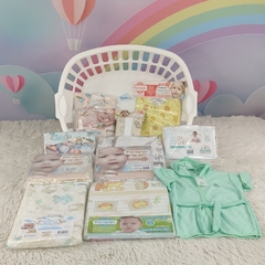 KIT CESTO MULTIUSO + ENXOVAL DE LUXO UNISSEX