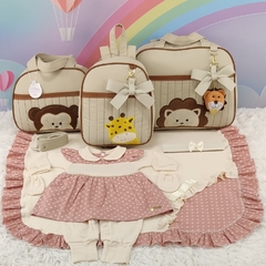 KIT BOLSA MATERNIDADE 3 PEÇAS SAFARI BEGE + SAIDA MATERNIDADE MENINA