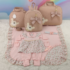 KIT BOLSA MATERNIDADE 3 PEÇAS URSO NUDE + SAIDA MATERNIDADE MENINA - comprar online
