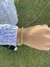 Pulsera de acero con bolitas de acrílico. en internet