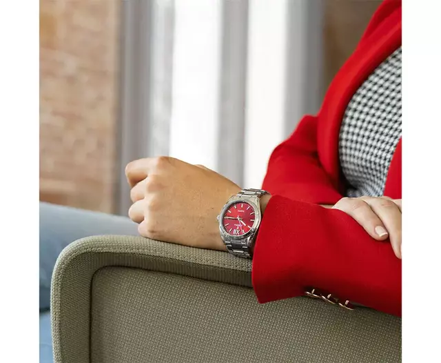 Reloj Festina de dama malla de acero fondo rojo — imagen 2