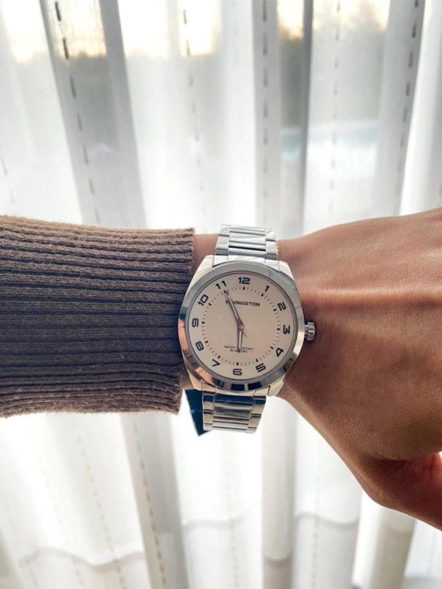 Reloj Kevingston con malla de acero