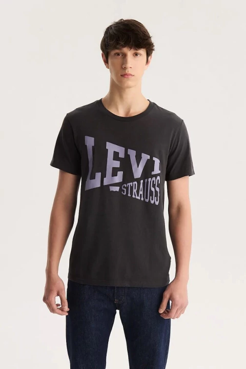 GRAPHIC SET IN NECK LEVIS