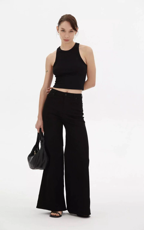 PALAZZO CAMILA NEGRO PAULA CAHEN D'ANVERS