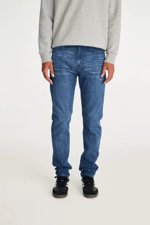 512 SLIM TAPER LEVIS