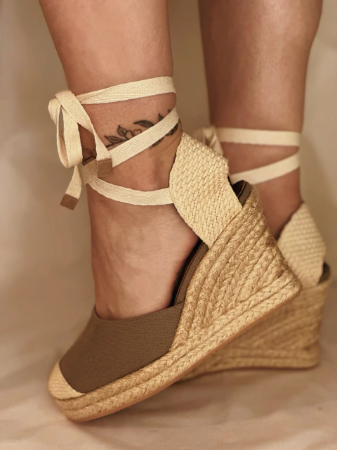 YUTE ALTO PARA ATAR SACHA