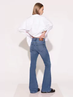 JEANS ANNIE RAIN JAZMIN CHEBAR en internet