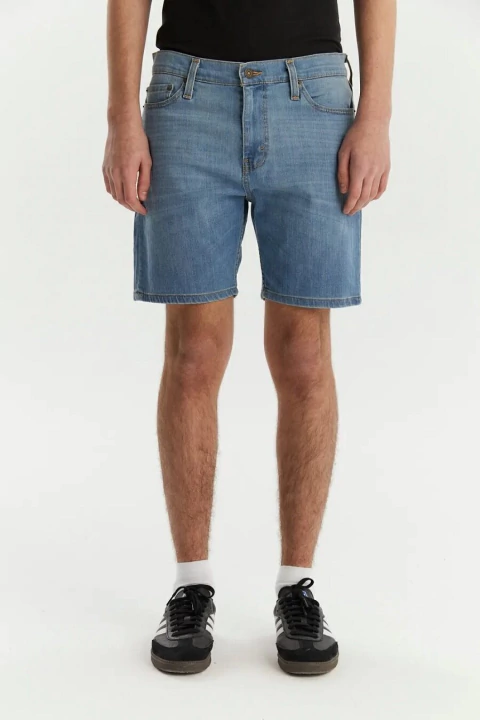 511 SHORT LEVIS