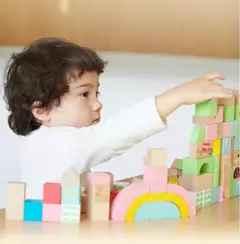 BALDE CON 120 BLOQUES - Temática Arcoíris - LeBebot.com