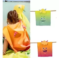 PONCHO MONSTRUITO ¡Con capucha! en internet