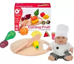 KIT COCINA - Bebote + Juguete Classic World "Cortando frutas"