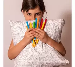 ALMOHADÓN PINTABLE + Marcadores ¡Mil usos!
