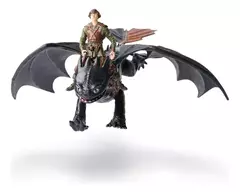 ENTRENÁ A TU DRAGÓN - Muñeco Chimuelo Hipo Astrid Patan - comprar online