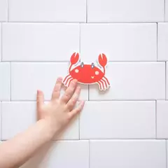 JUEGO PARA EL AGUA ¡Se pegan en los azulejos! - tienda online