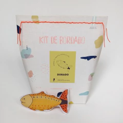 KIT DE BORDADO ANIMALES AUTOCTONOS "PEZ DORADO" - LeBebot.com
