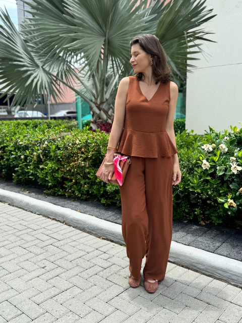 Conjunto Peplum Simone Froza