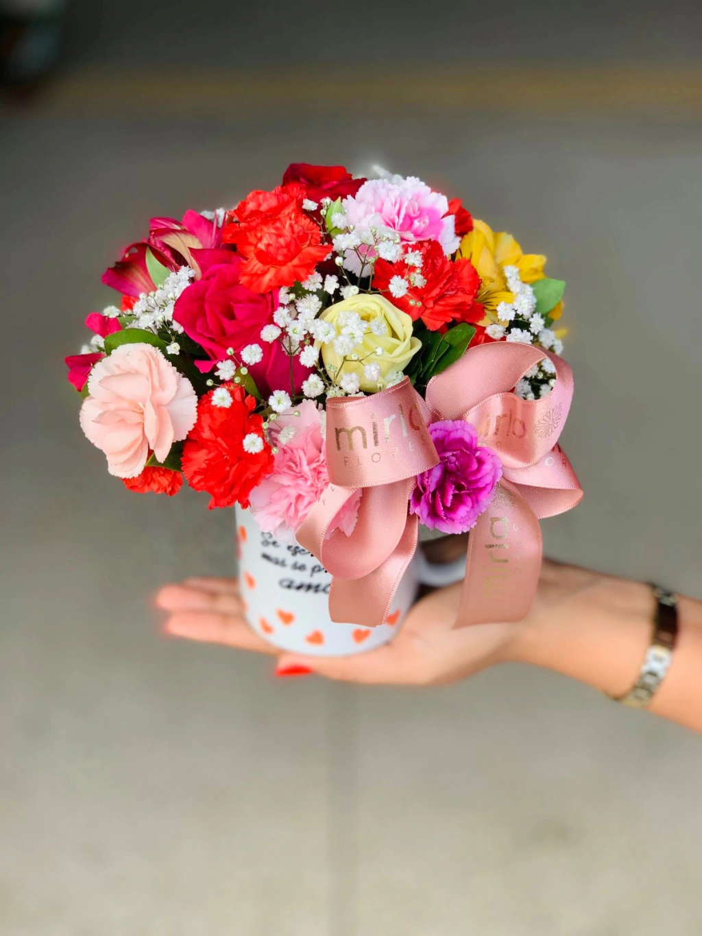 Xicara com Flores - Dia das Mães
