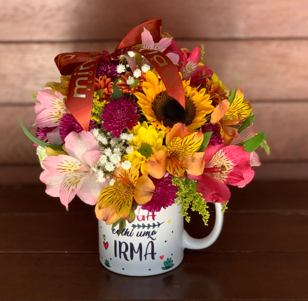 Xícara com Flores - Amiga