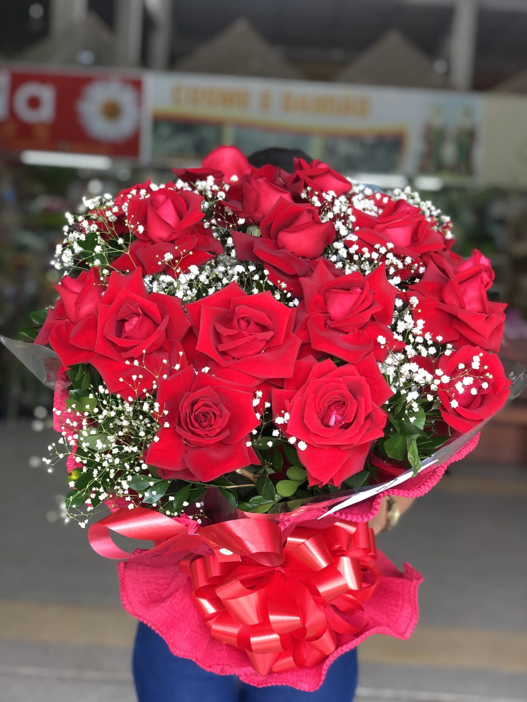 Buquê ESPECIAL com 18 Rosas