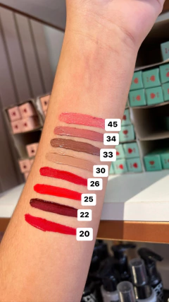 Lip Matte e Lip gloss Latika - Makes in Recife