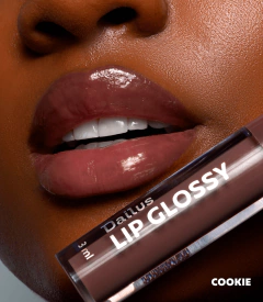 DAILUS LIP GLOSSY - COOKIE - Makes in Recife