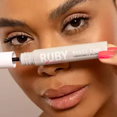 Máscara de Cílios Magic Curl - Ruby Kisses na internet