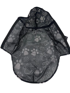 CAMPERA IMPERMEABLE CON CAPUCHA HUELLAS-RR - tienda online