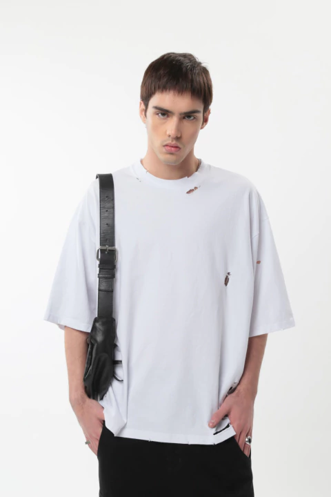 REMERA OVER VISION PLEGARIA