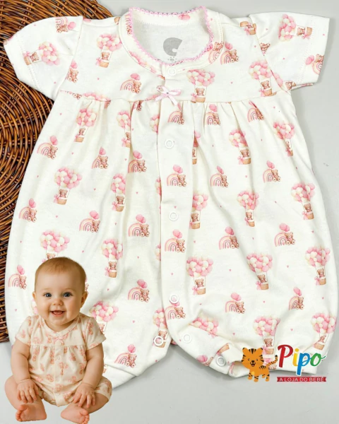 macacao curto menina off-white estampa ursinha detalhe gola em picueta