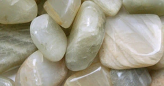 PIEDRA DE LA LUNA ROLADA